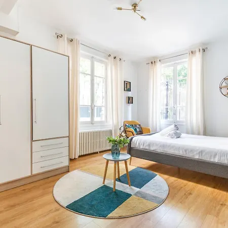 Michel Ange Spacious Michel Ange - 8p